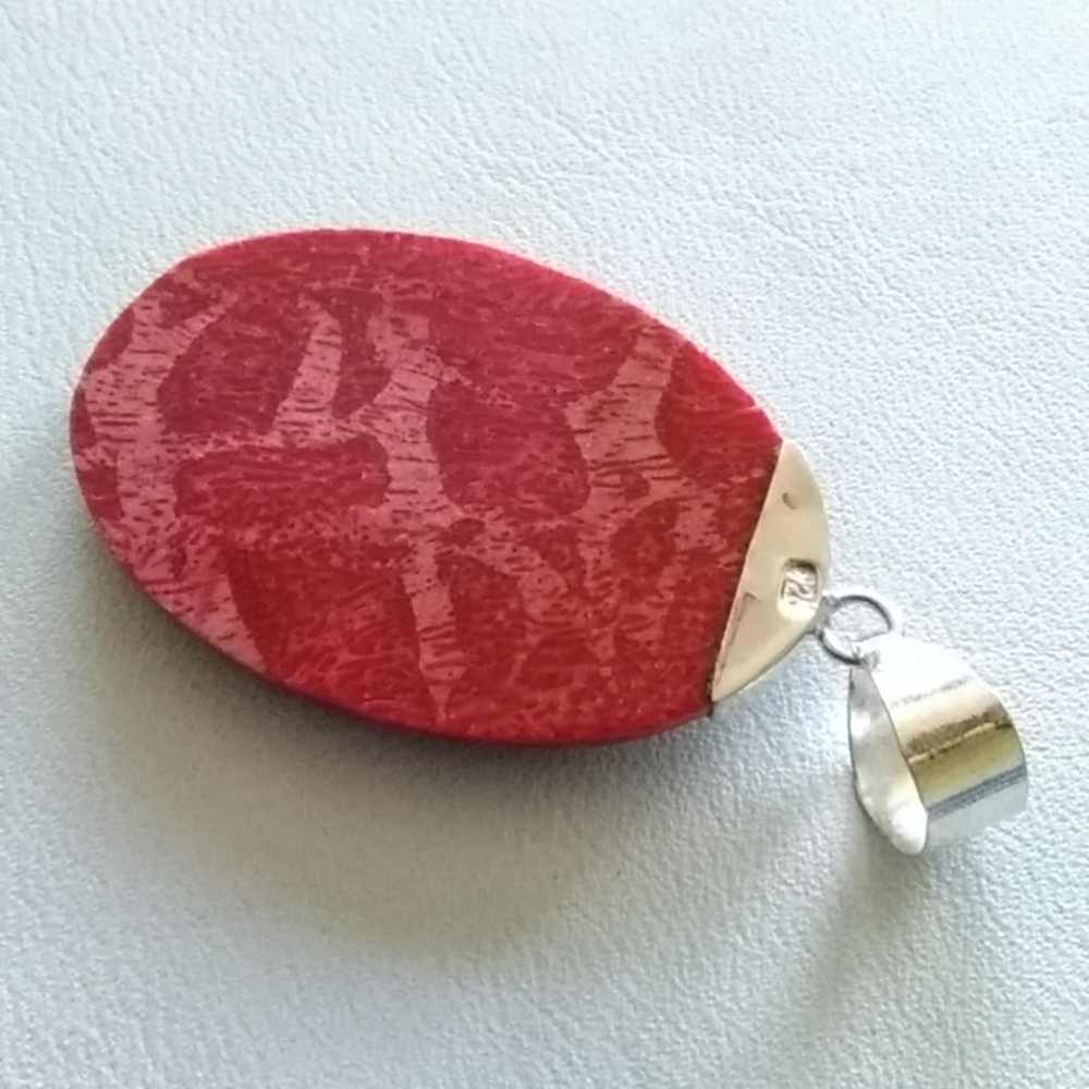 Coral Pendant - Picture 2 of 3